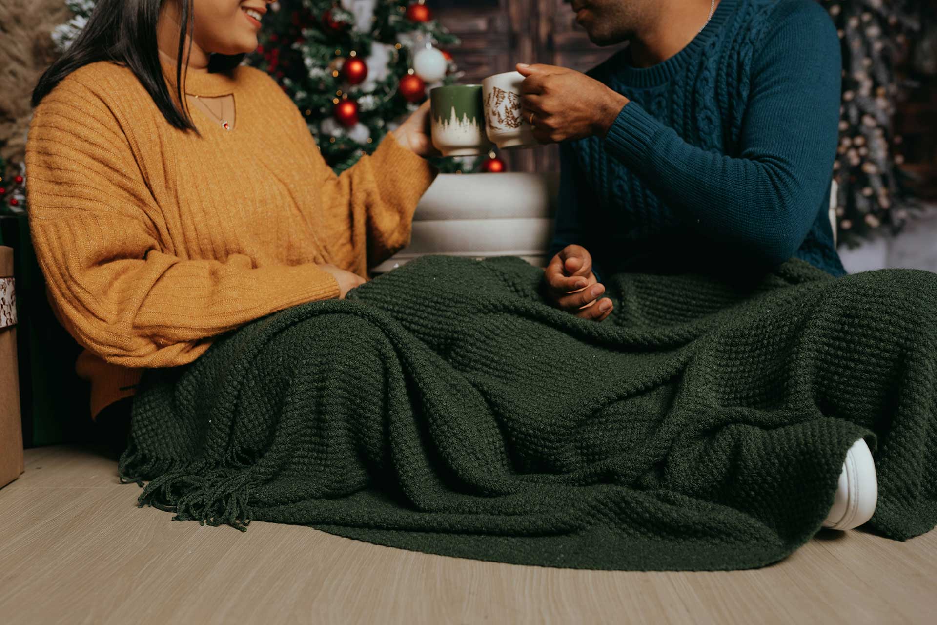 How to Manage Holiday Relationship Anxiety During Cuffing Season